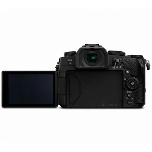 Panasonic-G81-4.jpg