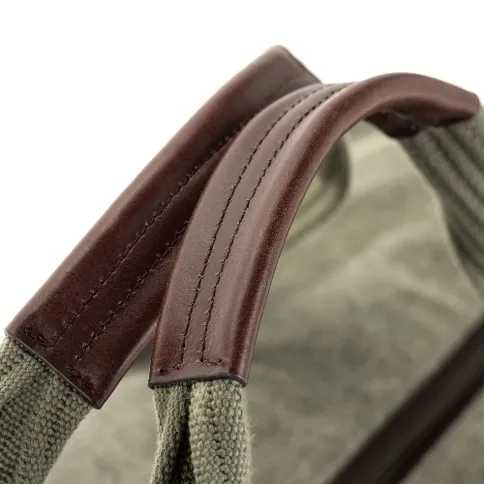 thinktank_retrospectiveduffel_pinestone_75-6.jpg