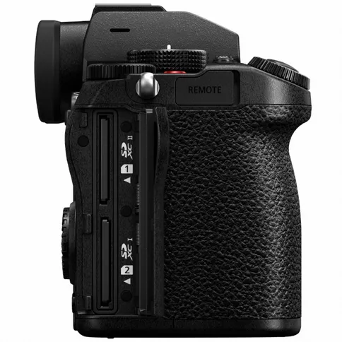 panasonic-lumix-s5-5.jpg