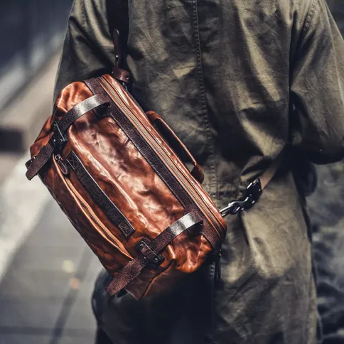 Wotancraft-Night-Rider-brown-Leather-Sling-Bag-incl-insert_6.jpg
