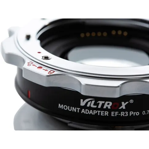 Viltrox-EF-R3-pro-CanonEOSRF-C70REDKomodo-mount-adapter_5.jpg