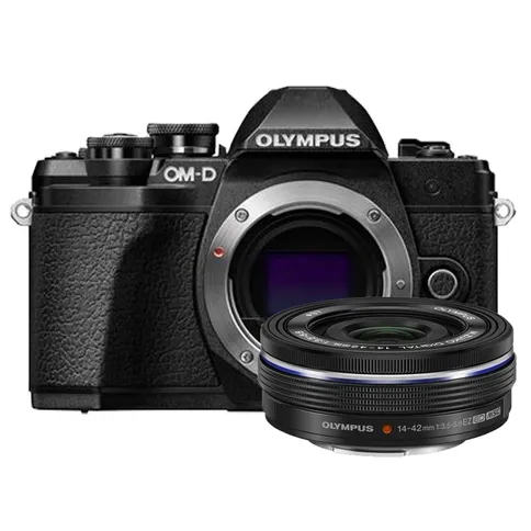 Olympus EM10 Mark III met 14-42.jpg