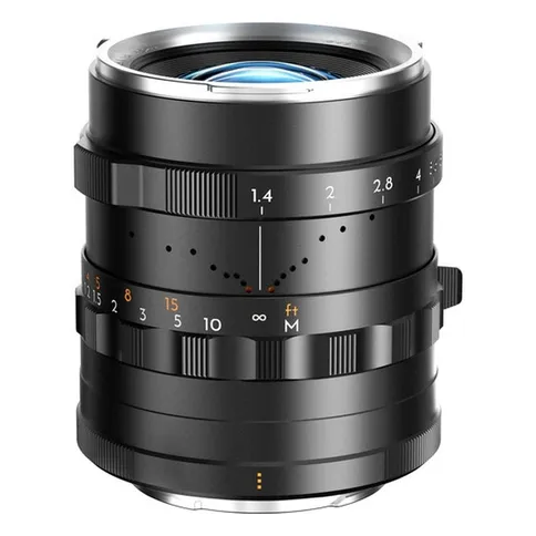 Thypoch-Full-frame-Simera-28mm-F1-4-voor-Fujifilm-X-mount-zwart_1.jpg