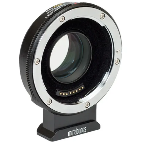 metabones_canon-ef_blackmagic_bmpcc_4k_t-cine_speed_booster_ultra_0,71x_1.jpg