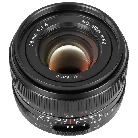 7Artisans-35mm-F1-4-mark-III-FF-zwart_2.jpg