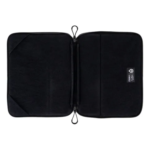 wandrd-laptop-tan-2.jpg