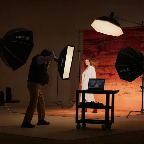Ulanzi-FOLD-QS80-Standard-Bowens-Mount-Softbox-80cm_12.jpg