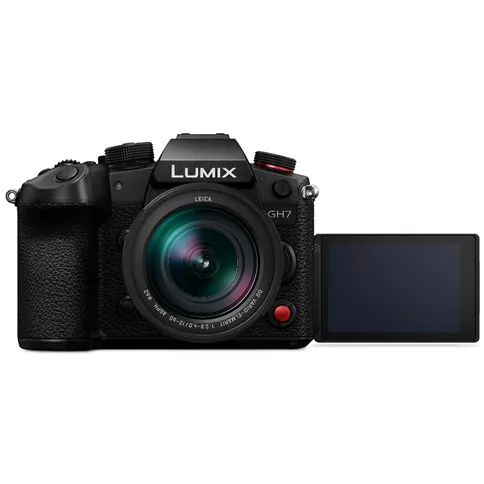 Panasonic_GH7_kit1260_2840_foto2.jpg