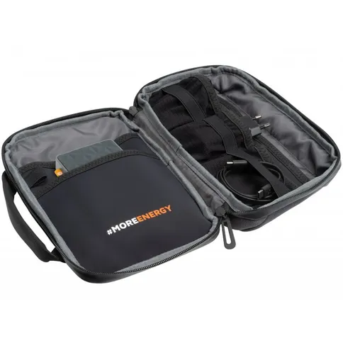 Xtorm-Fast-Charge-Travel-Kit_3.jpg