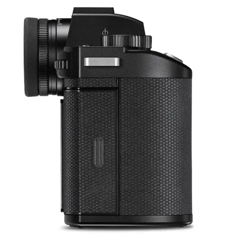 Leica SL2-S_Body_FRONT_SENSOR_RGB2.jpg