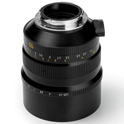 TTArtisan-90mm-F1.25_4.jpg
