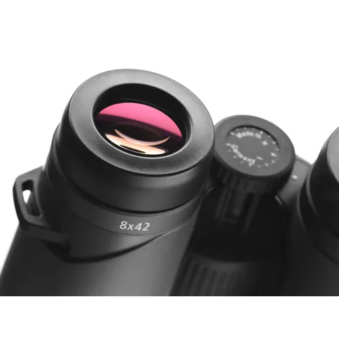 Zeiss_8x42_SF_Victory_5.jpg