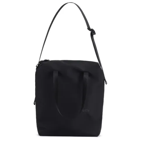Urth-Arkose-Tote-Bag-black-3.webp