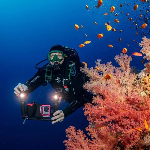 Sealife-Sea-Dragon-3000F-Color-Boost-COB-LED-Photo-Video-Light-Kit_10.jpg