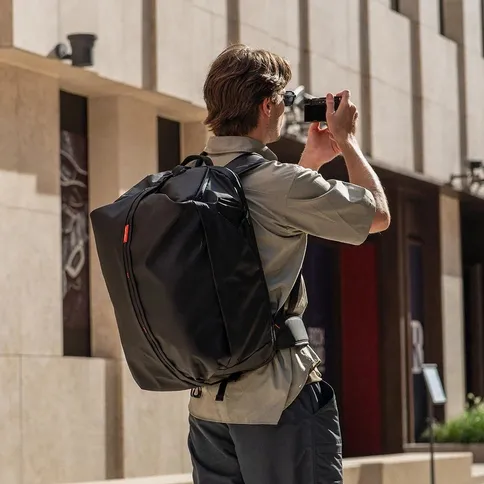 PGYTECH-OneMo-Travel-Backpack-35L-Twilight_Black_3.jpg