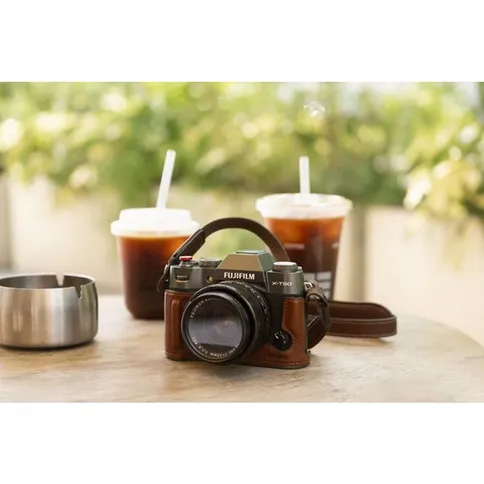 SmallRig-Leren-halfcase-kit-voor-Fujifilm-X-T50-bruin-4710_7.jpg