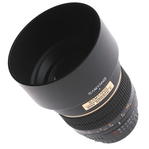 samyang_85mm_f1.4_3.jpg