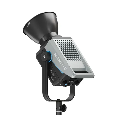 Nanlite-FC-500C-LED-RGBW-Spot-Light_2.jpg