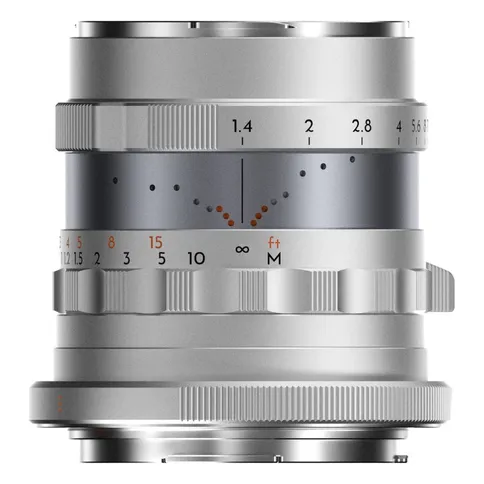 Thypoch-Full-frame-Simera-28mm-F1-4-zilver_2.jpg