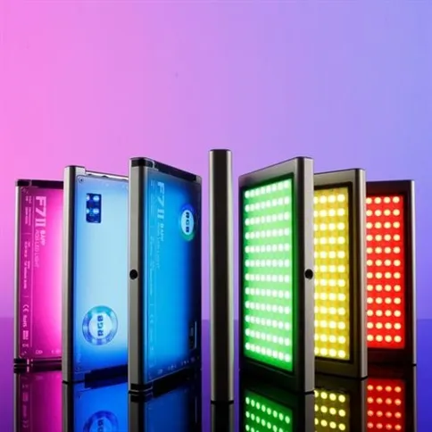 falcon-eyes-rgb-led-lam-pockelite-f7-II_6.jpg