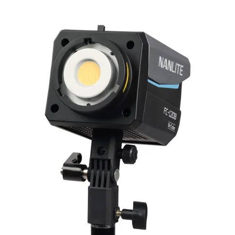 Nanlite-FC-120B-LED-Bi-color-Spot-Light_6.jpg