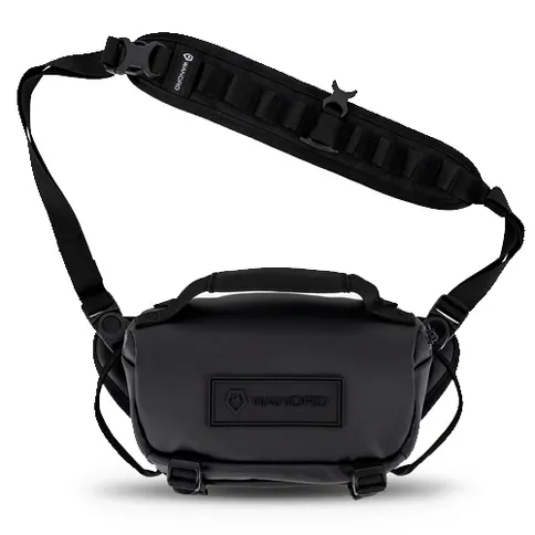 WANDRD-Sling-3L-black_1.jpg