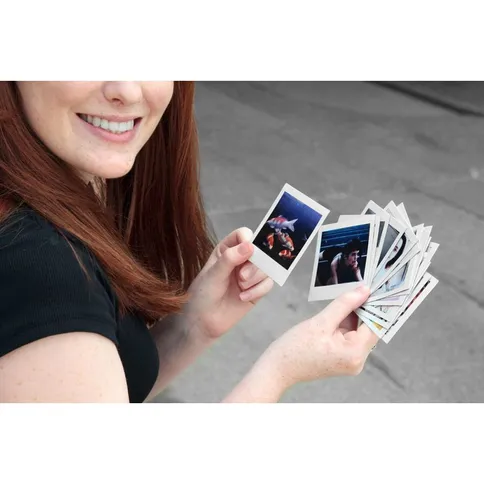Lomography-Instant-Square-Black-New-Combo_8.jpg