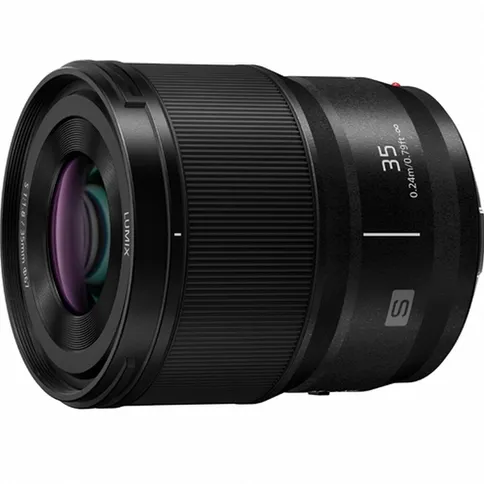 Panasonic-35mm_1.jpg