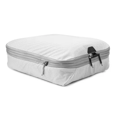 peakdesign_packingcube_medium_raw-1.jpg