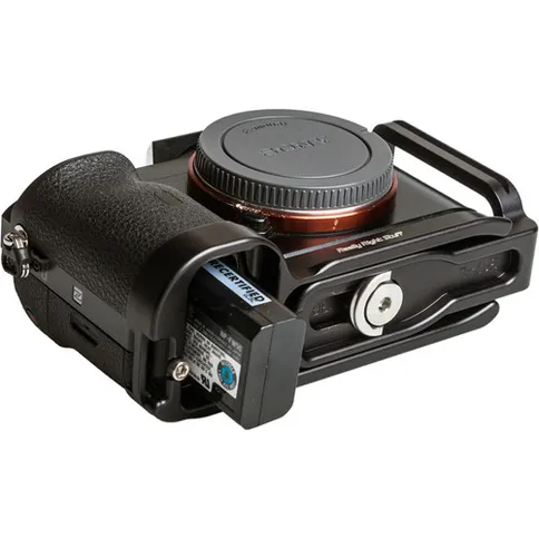 really_right_stuff_ba7_l_set_l_plate_for_sony_a7_a7r_a7s_5.jpg