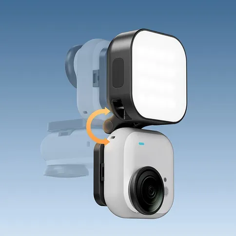 Ulanzi-IN07-Mini-Videolamp-magnetisch-voor-Insta360-GO-Ultra_10.jpg