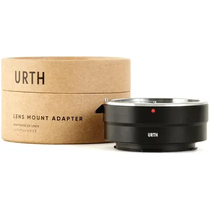 Urth-Lens-Mount-Adapter-Compatible-with-Canon (EF-EF-S-Lens-to-Leica-L-Camera-Body_2.jpg