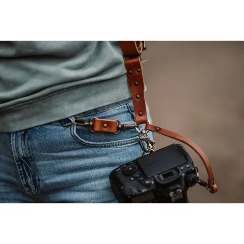 The-Hantler-Belt-anchor-Cognac-Brass_2.jpg