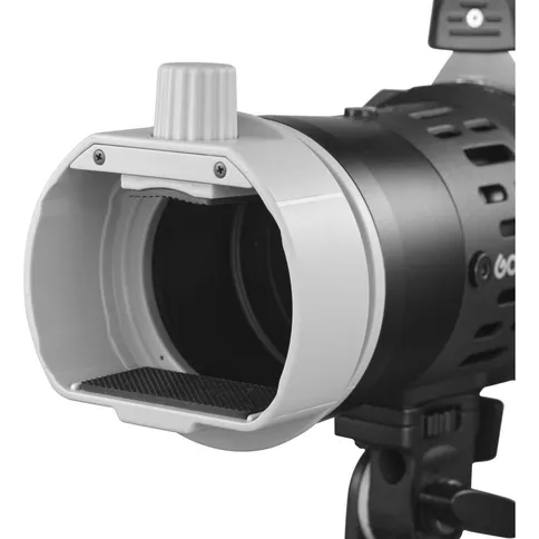Godox-Square-Head-Flash-Projector-FP-M-19-degrees_4.jpg