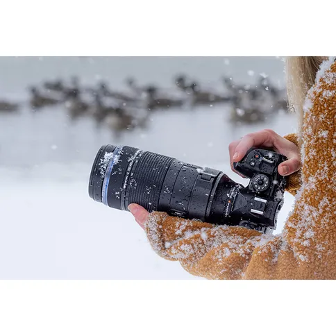 OM-SYSTEM-100-400mm-II-9.jpg