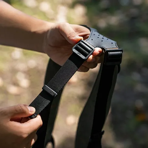 PGYTech-Camera-Strap-Master-Midnight-Black_7.jpg