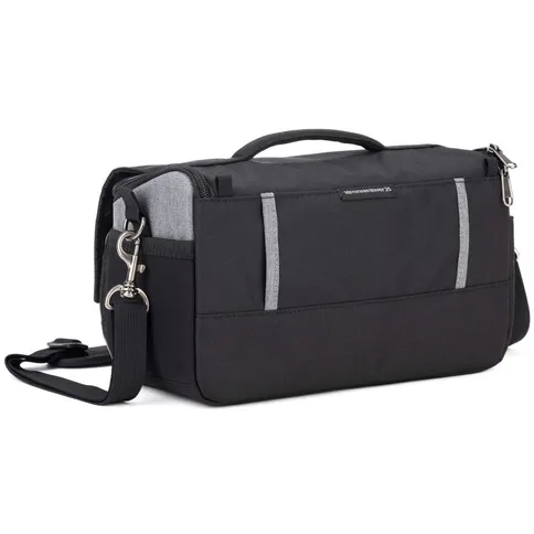 Think-Tank-Mirrorless-Mover-25-V2-Cool-Grey_6.jpg
