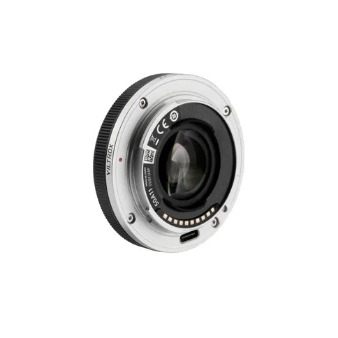 Viltrox-AF-28-F4-5-Sony-FE-E-mount_7.jpg