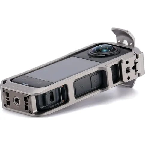 Tilta-Full-Camera-Cage-for-Insta360-X5-Titanium-Gray_4.jpg