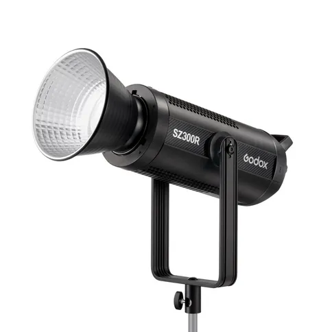 Godox-SZ300R-Zoom-RGB-LED-Videolamp_2.jpg