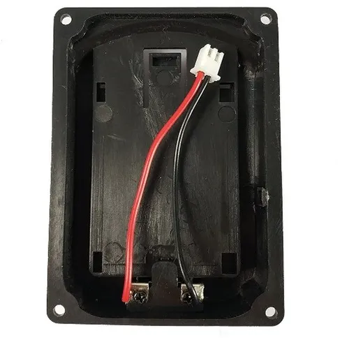 Feelworld-F970-Battery-Plate_3.jpg