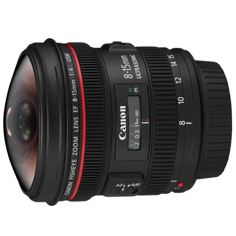 EF_8-15mm_4.0_2.jpg