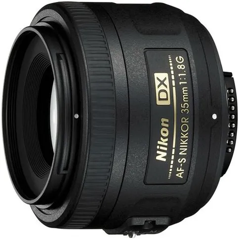 nikon_35mm_afs-dx_1.jpg