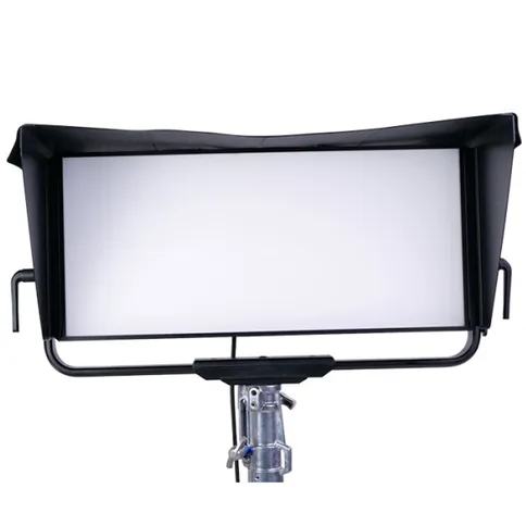aputure-nova-p600c-rain-shield-3.jpg