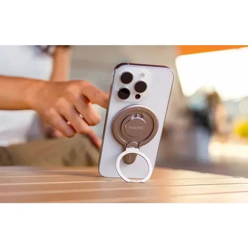 Insta360-Flow-2-Pro-Magnetic-Phone-Clamp-Stone-Grey_6.jpg