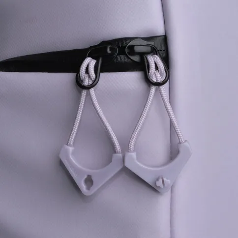 wandrd-worryless-zipper-puller-uyuni-purple-3.jpg