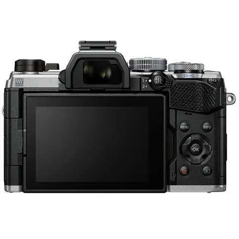 om-5-body-silver-7.jpg