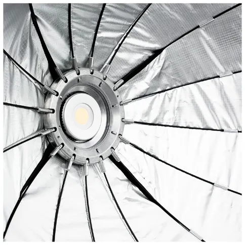 Caruba_Bowens_ParabolicSoftbox_120cm_foto6.jpg