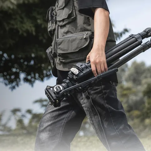 SmallRig-Lightweight-Video-Carbon-Fiber-Tripod-Kit-AD-50-Pro-4420_8.jpg