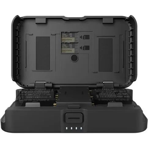 Insta360-Portable-Charging-Case_2.jpg